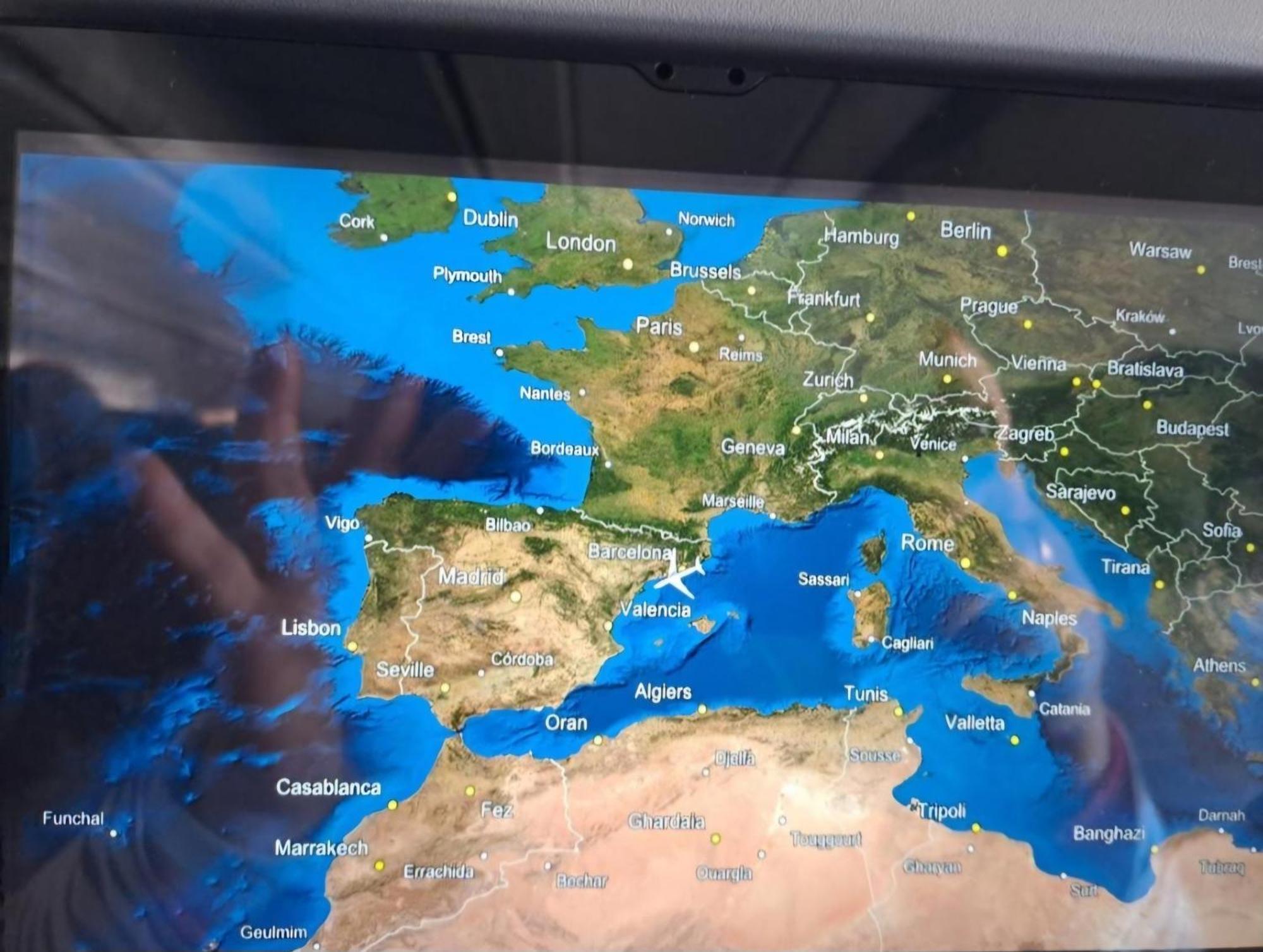 Barcelona Airport Mi Colibri Homestay